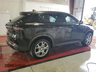 2024 Dodge Hornet R/T z VIN ZACPDFCW5R3A26355, wystawiony jako Copart lot #73395314 z przebiegiem 10 700 mil mil oraz Czysty tytuł • Clean title. Historia ofert i sprzedaży dostępna na DreamBid. Obrazek 3.