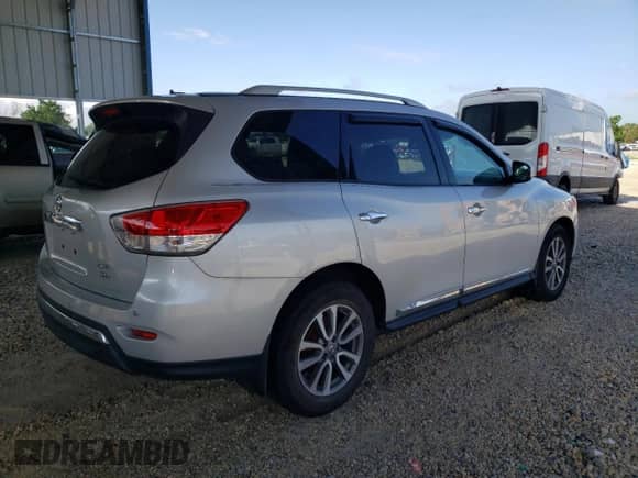 2013 Nissan Pathfinder SL with VIN 5N1AR2MM5DC624105, listed as a Copart auction lot 64543995 with 190,069 mi miles and Salvage title. Bid and sale history available at DreamBid. Image 3.