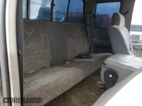 1997 Dodge 3500 с VIN 3B7MF33D2VM592988, выставлен на аукционе Copart как лот 64827035 с пробегом 386 550 миль миль и Списание • Salvage title. История ставок и продаж доступна на DreamBid. Изображение 10.