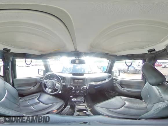 2013 Jeep Wrangler Moab with VIN 1C4AJWBG5DL570370, listed as a Copart auction lot 64094285 with 90,749 mi miles and Clean title. Bid and sale history available at DreamBid. Image 14.