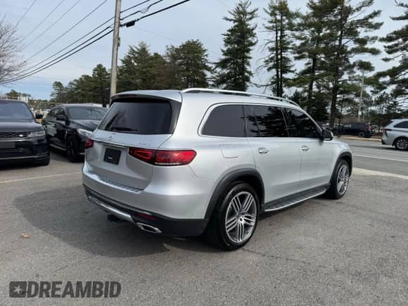 2021 Mercedes-Benz GLS 450 with VIN 4JGFF5KE1MA481094, listed as a Copart auction lot 54084795 with 88,948 mi miles and Clean title. Bid and sale history available at DreamBid. Image 3.