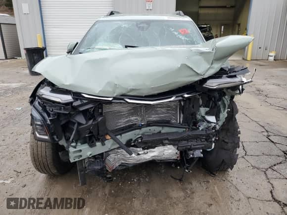 2025 Chevrolet Equinox AWD LT z VIN 3GNAXPEG1SL114827, wystawiony jako Copart lot #86046254 z przebiegiem Nie podano mil oraz Szkoda całkowita • Salvage title. Historia ofert i sprzedaży dostępna na DreamBid. Obrazek 5.