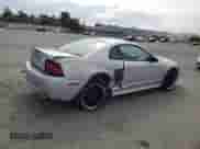2001 Ford Mustang GT Deluxe с VIN 1FAFP42X81F229392, выставлен на аукционе Copart как лот 81474935 с пробегом 116 702 миль миль и Списание • Salvage title. История ставок и продаж доступна на DreamBid. Изображение 3.