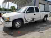 2003 GMC Sierra 1500 SLE with VIN 2GTEC19T031344095, listed as a Copart auction lot 59605215 with 200,891 mi miles and Salvage title. Bid and sale history available at DreamBid. Image 1.