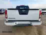 2018 Nissan Frontier S z VIN 1N6BD0CT7JN755926, wystawiony jako Copart lot #70773005 z przebiegiem 142 209 mil mil oraz Szkoda całkowita • Salvage title. Historia ofert i sprzedaży dostępna na DreamBid. Obrazek 6.