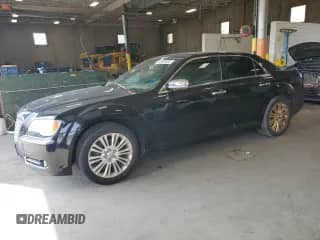 2014 Chrysler 300 C с VIN 2C3CCAKG3EH240011, выставлен на аукционе Copart как лот 68589365 с пробегом Не указан миль и Чистый • Clean title. История ставок и продаж доступна на DreamBid. Изображение 1.