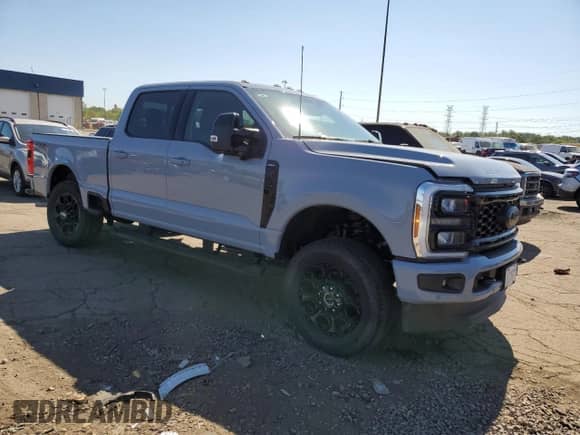 2025 Ford F-250 XL с VIN 1FT8W2BN1SEC00381, выставлен на аукционе Copart как лот 70489355 с пробегом 2 830 миль миль и Чистый • Clean title. История ставок и продаж доступна на DreamBid. Изображение 4.