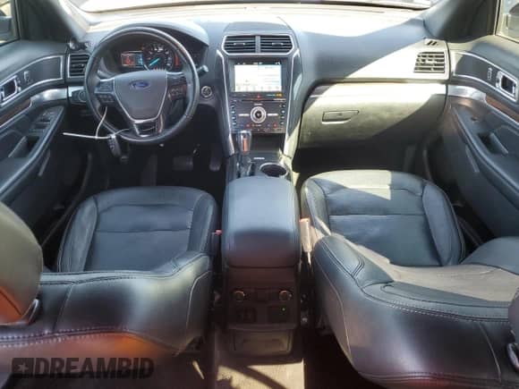 2018 Ford Explorer Limited z VIN 1FM5K7F87JGA70167, wystawiony jako Copart lot #68419525 z przebiegiem 106 969 mil mil oraz Szkoda całkowita • Salvage title. Historia ofert i sprzedaży dostępna na DreamBid. Obrazek 8.