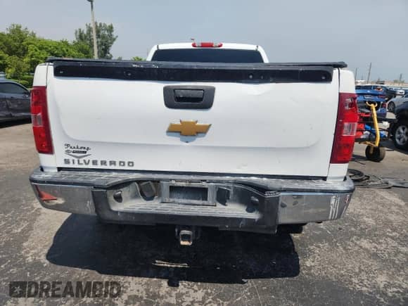 2012 Chevrolet Silverado 1500 Work Truck with VIN 1GCRCPEA9CZ334004, listed as a Copart auction lot 69754775 with 207,213 mi miles and Salvage title. Bid and sale history available at DreamBid. Image 6.