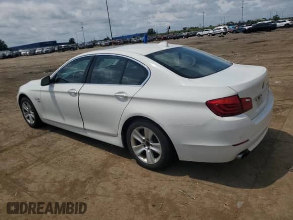 2012 BMW 5 Series 528i xDrive с VIN WBAXH5C53CDW07788, выставлен на аукционе Copart как лот 65355125 с пробегом 149 208 миль миль и Чистый • Clean title. История ставок и продаж доступна на DreamBid. Изображение 2.