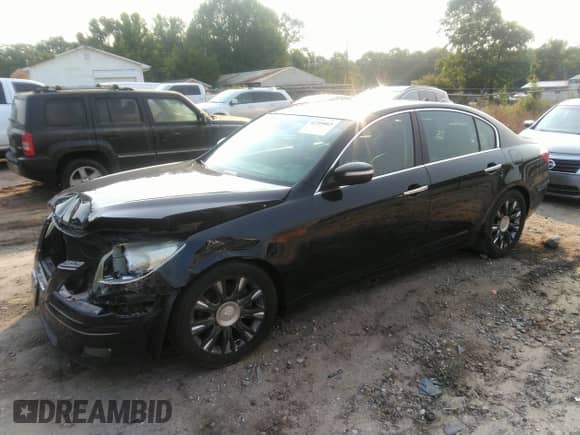 2009 Hyundai Genesis с VIN KMHGC46E59U036509, выставлен на аукционе IAAI как лот 42389865 с пробегом 213 566 миль миль и . История ставок и продаж доступна на DreamBid. Изображение 17.