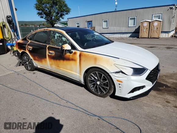 2020 Hyundai Sonata Limited с VIN 5NPEH4J20LH016664, выставлен на аукционе Copart как лот 83796275 с пробегом 65 422 миль миль и Списание • Salvage title. История ставок и продаж доступна на DreamBid. Изображение 4.