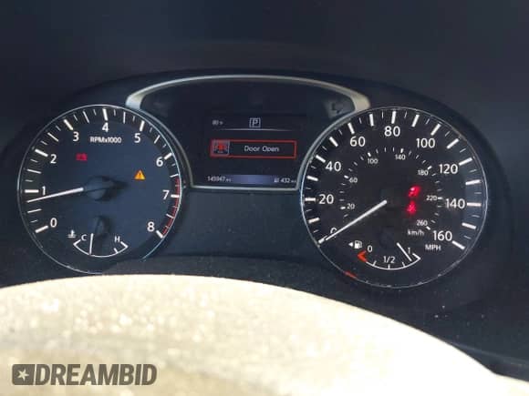 2017 Nissan Pathfinder S with VIN 5N1DR2MN3HC680314, listed as a IAAI auction lot 43458088 with 145,947 mi miles and . Bid and sale history available at DreamBid. Image 7.