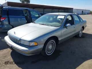 1994 Chevrolet Caprice with VIN 1G1BN52W9RR112080, listed as a IAAI auction lot 42843427 with Not provided miles and . Bid and sale history available at DreamBid. Image 6.