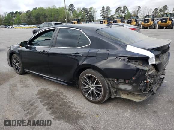 2021 Toyota Camry SE z VIN 4T1S11AK1MU439696, wystawiony jako Copart lot #51130945 z przebiegiem 74 525 mil mil oraz Szkoda całkowita • Salvage title. Historia ofert i sprzedaży dostępna na DreamBid. Obrazek 2.