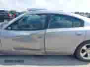 2013 Dodge Charger SE с VIN 2C3CDXBG3DH725442, выставлен на аукционе IAAI как лот 43260184 с пробегом 129 411 миль миль и . История ставок и продаж доступна на DreamBid. Изображение 15.