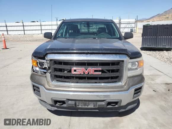 2014 GMC Sierra 1500 with VIN 1GTV2TEH3EZ197846, listed as a Copart auction lot 80380395 with 105,114 mi miles and Salvage title. Bid and sale history available at DreamBid. Image 5.