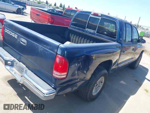 2000 Dodge Dakota Sport с VIN 1B7GL2AN0YS744001, выставлен на аукционе IAAI как лот 41966293 с пробегом 292 160 миль миль и . История ставок и продаж доступна на DreamBid. Изображение 4.