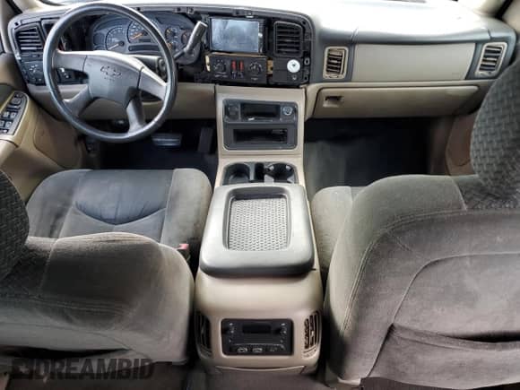 2004 Chevrolet Avalanche with VIN 3GNEC12T84G105288, listed as a Copart auction lot 85930765 with Not provided miles and Salvage title. Bid and sale history available at DreamBid. Image 8.