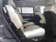 2024 Hyundai Santa Fe Calligraphy z VIN 5NMP5DGL4RH062019, wystawiony jako Copart lot #81149935 z przebiegiem 7 403 mil mil oraz Szkoda całkowita • Salvage title. Historia ofert i sprzedaży dostępna na DreamBid. Obrazek 11.