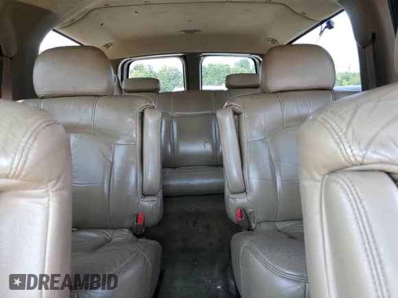 2000 Chevrolet Suburban LT с VIN 3GNFK16TXYG178606, выставлен на аукционе Copart как лот 71483564 с пробегом 127 696 миль миль и Чистый • Clean title. История ставок и продаж доступна на DreamBid. Изображение 10.