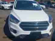 2017 Ford Escape SE с VIN 1FMCU9GD0HUD80956, выставлен на аукционе IAAI как лот 43257216 с пробегом 62 279 миль миль и . История ставок и продаж доступна на DreamBid. Изображение 12.