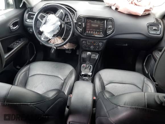 2021 Jeep Compass Limited z VIN 3C4NJCCB5MT531463, wystawiony jako Copart lot #61454695 z przebiegiem 69 976 mil mil oraz Szkoda całkowita • Salvage title. Historia ofert i sprzedaży dostępna na DreamBid. Obrazek 8.