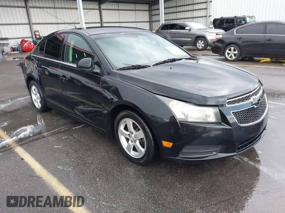 2012 Chevrolet Cruze 2LT with VIN 1G1PG5SC5C7252264, listed as a IAAI auction lot 42697447 with 197,006 mi miles and . Bid and sale history available at DreamBid. Image 1.
