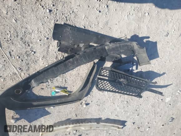 2006 Chevrolet Silverado 2500HD LT2 с VIN 1GCHK29D46E146332, выставлен на аукционе Copart как лот 82406404 с пробегом 227 222 миль миль и Списание • Salvage title. История ставок и продаж доступна на DreamBid. Изображение 14.