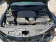 2017 Chrysler 300 Limited z VIN 2C3CCARG2HH526927, wystawiony jako Copart lot #65579695 z przebiegiem 145 176 mil mil oraz Szkoda całkowita • Salvage title. Historia ofert i sprzedaży dostępna na DreamBid. Obrazek 11.