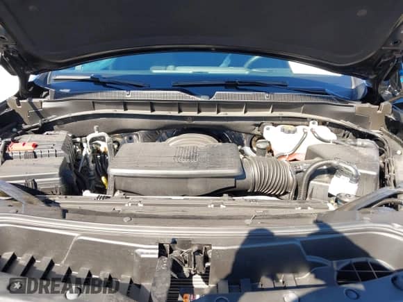 2025 Chevrolet Tahoe LS with VIN 1GNS5MRD1SR123030, listed as a IAAI auction lot 43264788 with 6,565 mi miles and . Bid and sale history available at DreamBid. Image 10.
