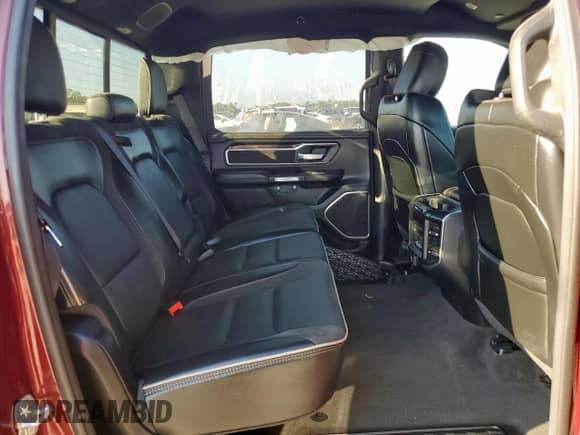 2022 Ram 1500 Laramie z VIN 1C6RREJT3NN173225, wystawiony jako Copart lot #85365155 z przebiegiem 37 331 mil mil oraz Szkoda całkowita • Salvage title. Historia ofert i sprzedaży dostępna na DreamBid. Obrazek 11.