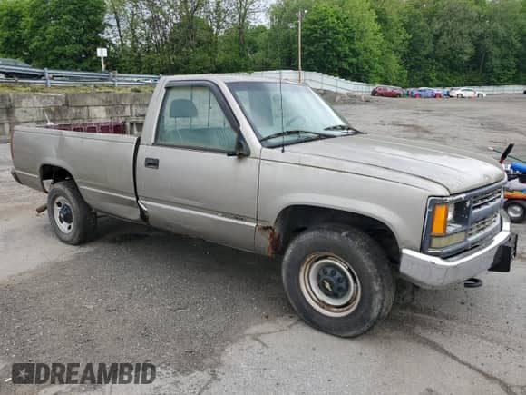 2000 Chevrolet Silverado 2500 с VIN 1GCGC24R0YR194904, выставлен на аукционе Copart как лот 56783435 с пробегом 279 396 миль миль и Чистый • Clean title. История ставок и продаж доступна на DreamBid. Изображение 4.