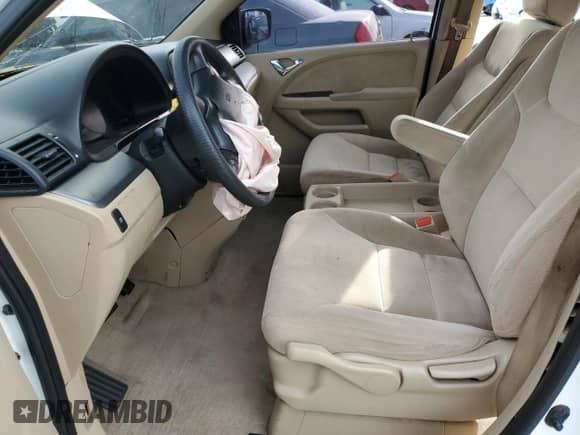 2005 Honda Odyssey LX with VIN 5FNRL38245B106613, listed as a Copart auction lot 81673645 with 263,748 mi miles and Salvage title. Bid and sale history available at DreamBid. Image 7.