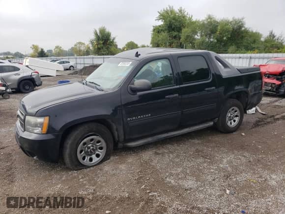 2011 Chevrolet Avalanche LS с VIN 3GNMCEE04BG335413, выставлен на аукционе Copart как лот 82080205 с пробегом 221 341 миль миль и Списание • Salvage title. История ставок и продаж доступна на DreamBid. Изображение 1.