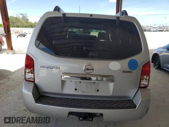 2012 Nissan Pathfinder SV with VIN 5N1AR1NN1CC636817, listed as a Copart auction lot 69251155 with 165,379 mi miles and Salvage title. Bid and sale history available at DreamBid. Image 6.