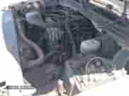 2005 GMC Sierra 1500 Work Truck z VIN 1GTEC14VX5Z164609, wystawiony jako IAAI lot #42687800 z przebiegiem 115 621 mil mil oraz . Historia ofert i sprzedaży dostępna na DreamBid. Obrazek 14.