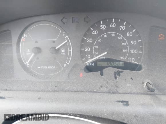 2002 Chevrolet Prizm with VIN 1Y1SK52812Z412988, listed as a IAAI auction lot 42824862 with 180,581 mi miles and . Bid and sale history available at DreamBid. Image 7.