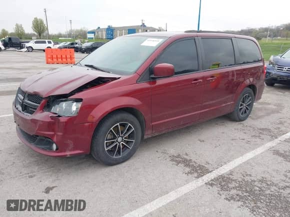 2018 Dodge Grand Caravan SE Plus with VIN 2C4RDGBG3JR166423, listed as a IAAI auction lot 41930325 with 102,264 mi miles and . Bid and sale history available at DreamBid. Image 17.