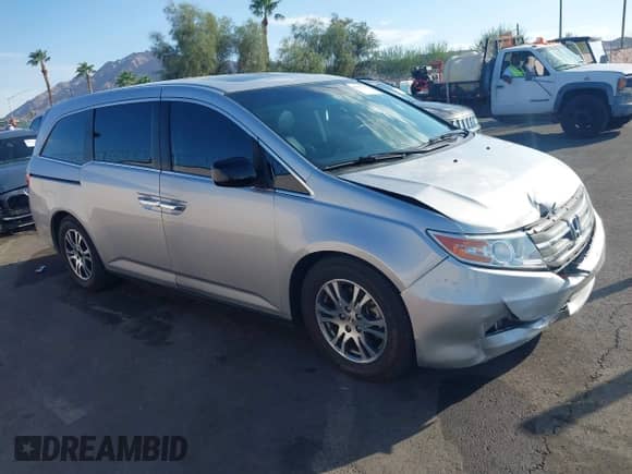 2013 Honda Odyssey EX-L с VIN 5FNRL5H60DB057259, выставлен на аукционе IAAI как лот 43347407 с пробегом 114 356 миль миль и . История ставок и продаж доступна на DreamBid. Изображение 1.