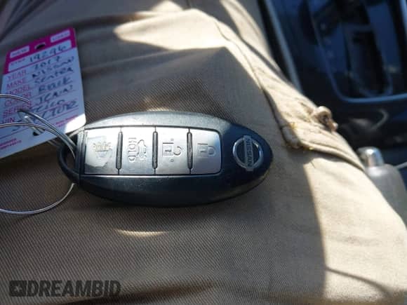 2017 Nissan Sentra SR с VIN 3N1AB7AP8HY374377, выставлен на аукционе IAAI как лот 43248334 с пробегом 58 528 миль миль и . История ставок и продаж доступна на DreamBid. Изображение 11.