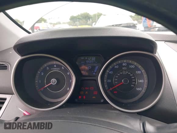 2013 Hyundai Elantra GLS с VIN KMHDH4AE0DU737849, выставлен на аукционе IAAI как лот 42436961 с пробегом 195 837 миль миль и . История ставок и продаж доступна на DreamBid. Изображение 7.