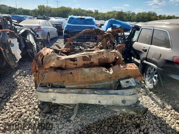 2013 Chevrolet Malibu LTZ с VIN 1G11H5SA2DF127523, выставлен на аукционе Copart как лот 70748155 с пробегом Не указан миль и На запчасти • Non repairable. История ставок и продаж доступна на DreamBid. Изображение 6.