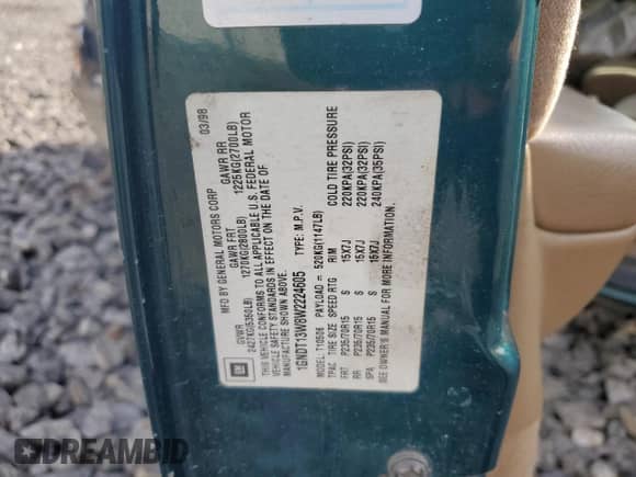 1998 Chevrolet Blazer LT z VIN 1GNDT13W8W2224605, wystawiony jako Copart lot #73725674 z przebiegiem Nie podano mil oraz Czysty tytuł • Clean title. Historia ofert i sprzedaży dostępna na DreamBid. Obrazek 13.