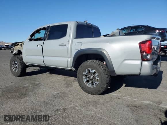 2018 Toyota Tacoma SR with VIN 3TMCZ5AN1JM160266, listed as a Copart auction lot 85356485 with 55,759 mi miles and Salvage title. Bid and sale history available at DreamBid. Image 2.