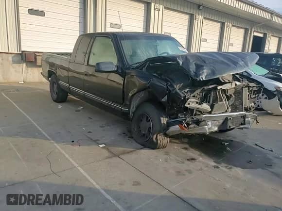 1996 Chevrolet Silverado 1500 with VIN 1GCEC19R3TE226870, listed as a Copart auction lot 80830535 with 281,997 mi miles and Salvage title. Bid and sale history available at DreamBid. Image 13.