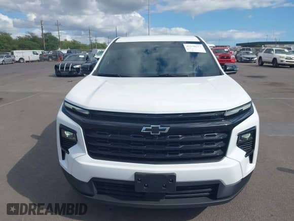 2024 Chevrolet Traverse FWD LS z VIN 1GNEREKS3RJ166373, wystawiony jako IAAI lot #41238637 z przebiegiem 6 102 mil mil oraz . Historia ofert i sprzedaży dostępna na DreamBid. Obrazek 13.