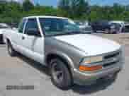 2003 Chevrolet S-10 LS с VIN 1GCCS19X538175721, выставлен на аукционе IAAI как лот 42881022 с пробегом 212 835 миль миль и . История ставок и продаж доступна на DreamBid. Изображение 1.