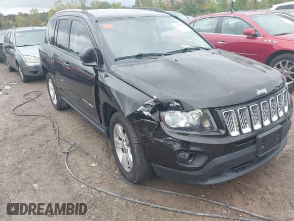 2015 Jeep Compass Latitude with VIN 1C4NJCEB6FD418613, listed as a IAAI auction lot 43309792 with 113,088 mi miles and . Bid and sale history available at DreamBid. Image 18.