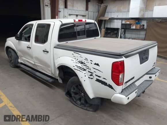 2020 Nissan Frontier SV with VIN 1N6ED0EA7LN726289, listed as a IAAI auction lot 43131454 with 18,157 mi miles and . Bid and sale history available at DreamBid. Image 3.